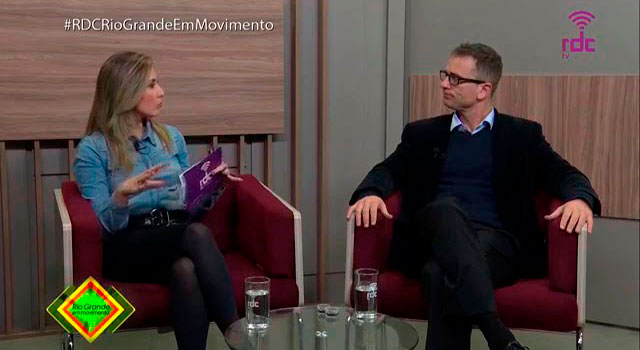 ENTREVISTA COM PEDRO SCHESTATSKY NO RIO GRANDE EM MOVIMENTO